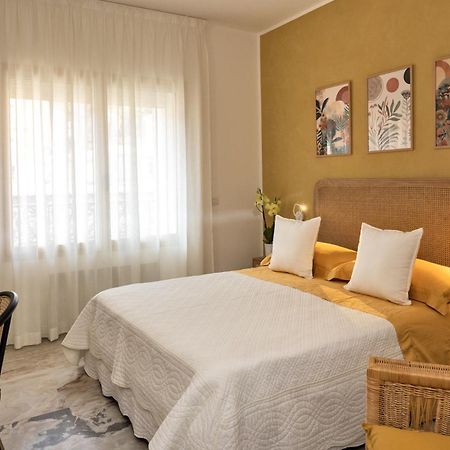 Rotareddu B&B Luogosanto Ngoại thất bức ảnh