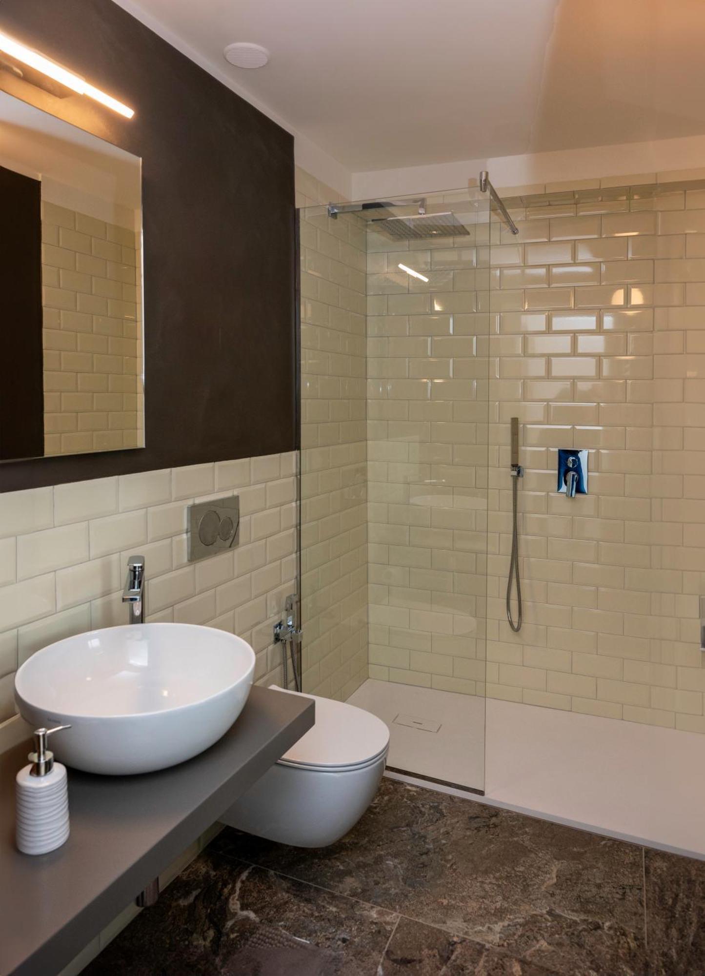Rotareddu B&B Luogosanto Ngoại thất bức ảnh